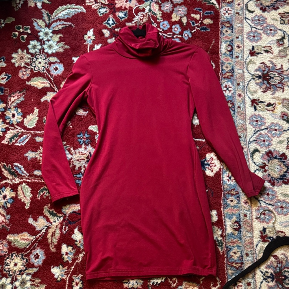 Elegant Red Turtleneck Dress
